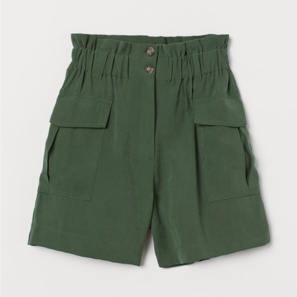 BNWT H&M paper bag shorts